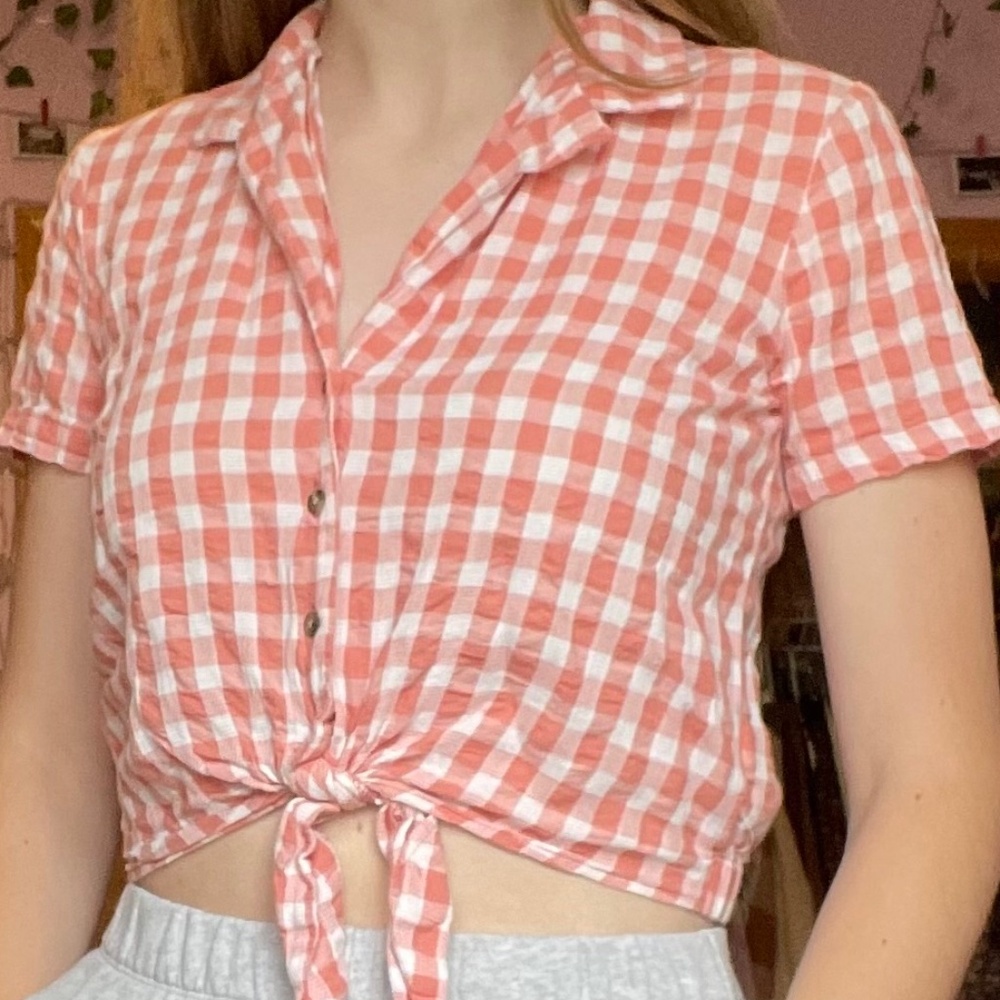 Pink Gingham Cropped Button-Down